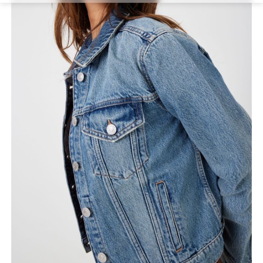 GARAGE Classic Denim Jacket